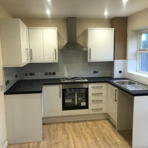 A.D.H BUILDERS (LUTON) LTD - Kitchen (5)